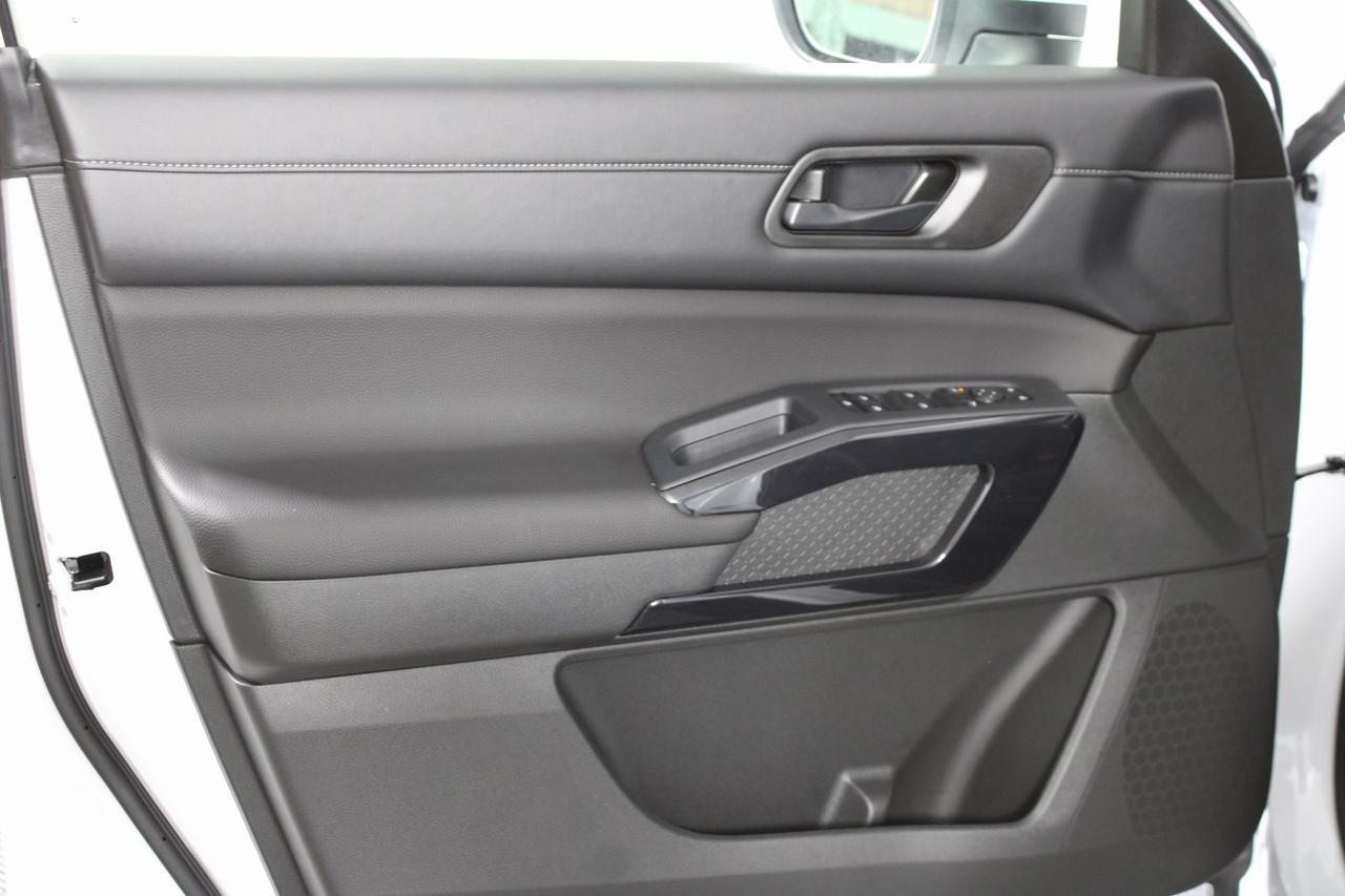 2025 Nissan Pathfinder SV Manassas VA