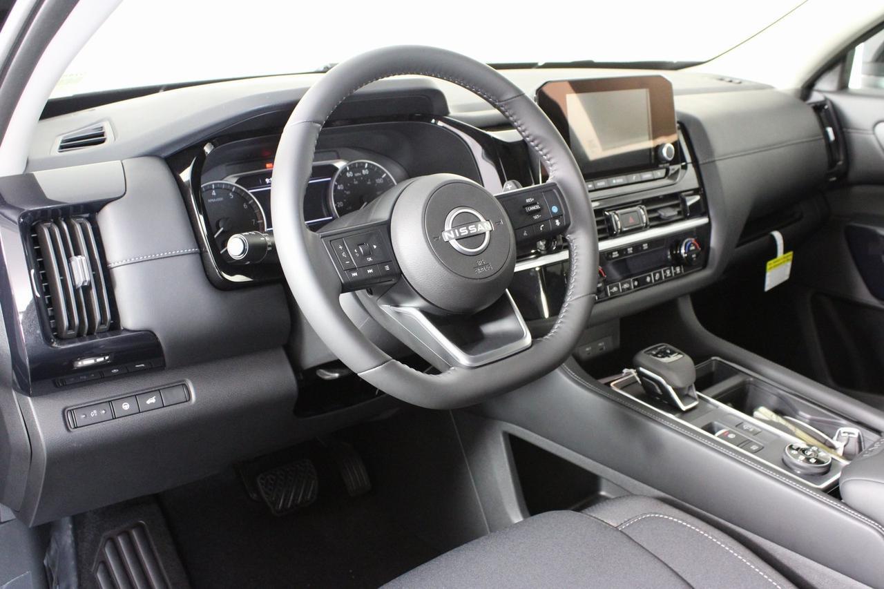 2025 Nissan Pathfinder SV Manassas VA