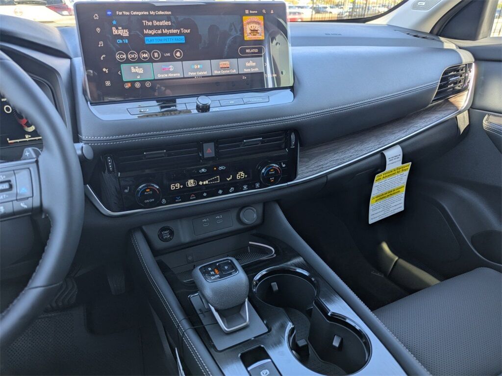 2025 Nissan Rogue Platinum Kennesaw GA