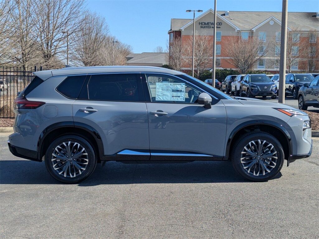 2025 Nissan Rogue Platinum Kennesaw GA