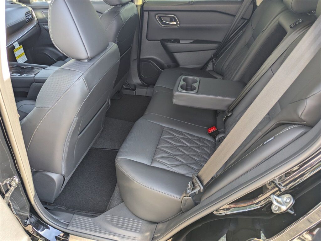 2025 Nissan Rogue Platinum Kennesaw GA