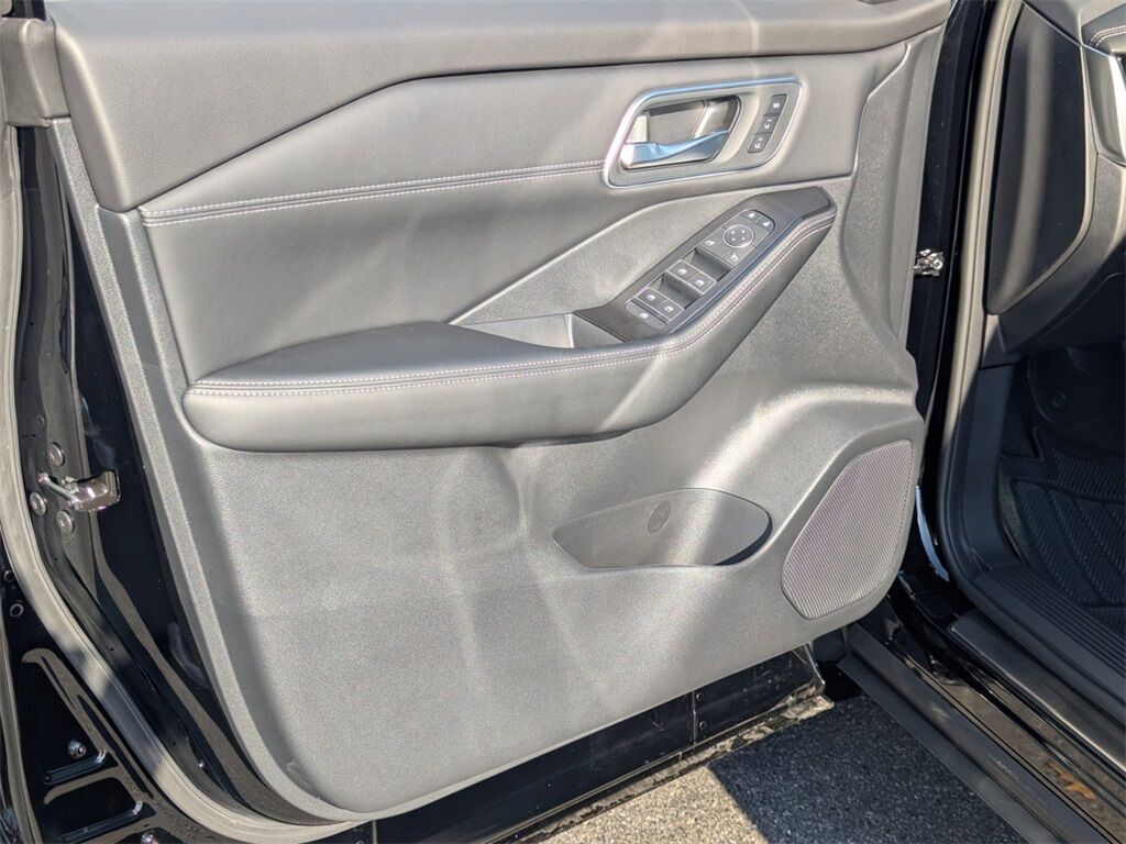 2025 Nissan Rogue Platinum Kennesaw GA