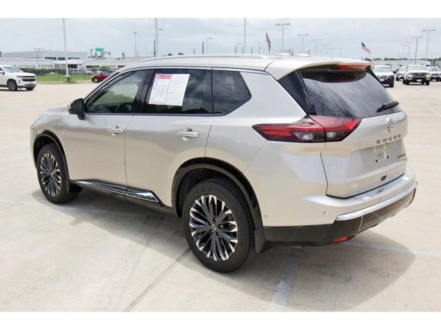 2025 Nissan Rogue Platinum