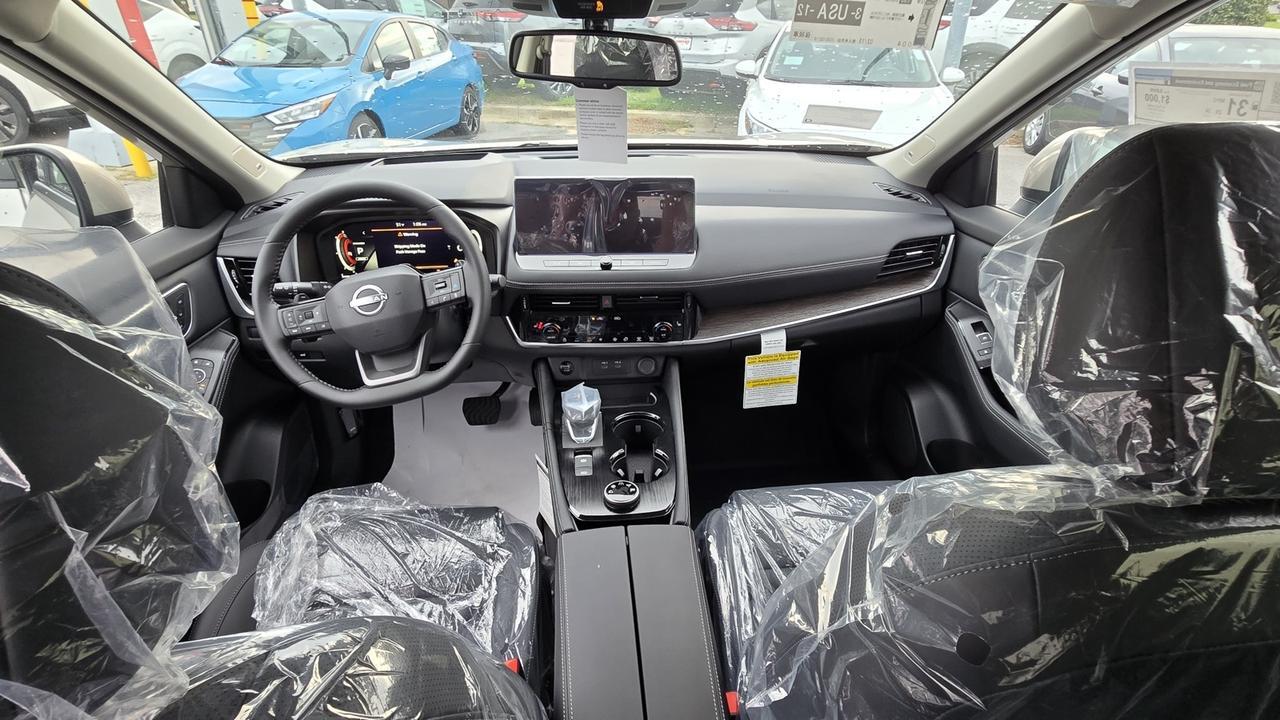 2025 Nissan Rogue Platinum Glen Burnie MD