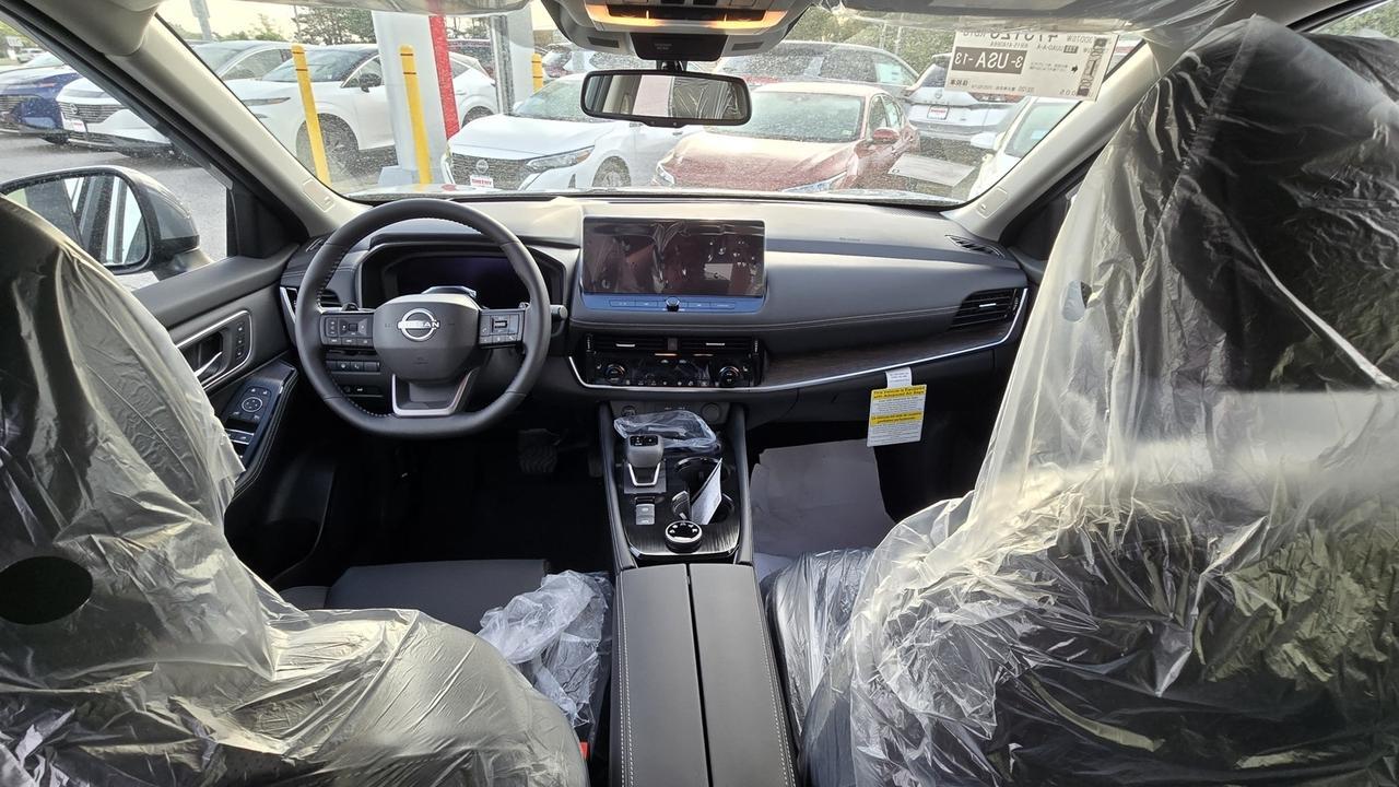 2025 Nissan Rogue Platinum Glen Burnie MD