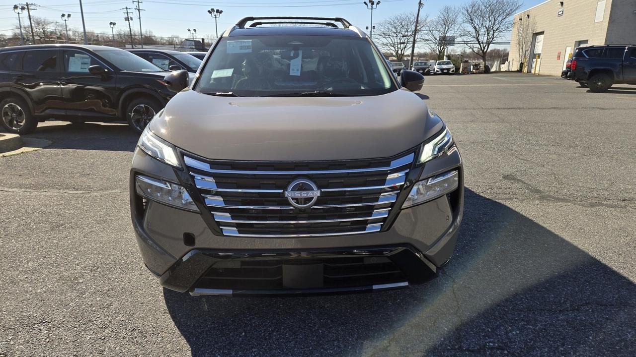 2025 Nissan Rogue Platinum Glen Burnie MD