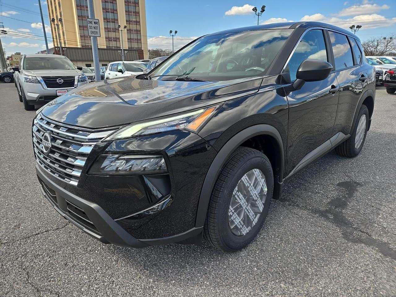 2025 Nissan Rogue S Glen Burnie MD