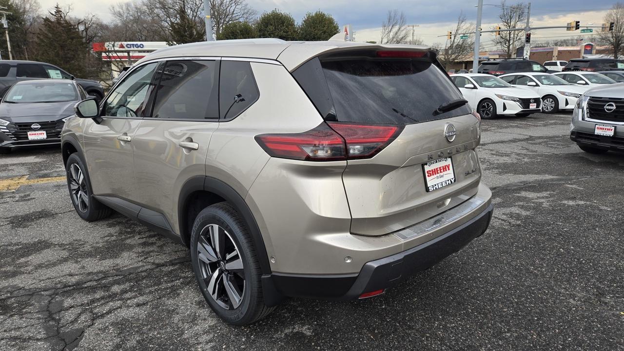 2025 Nissan Rogue SL Glen Burnie MD