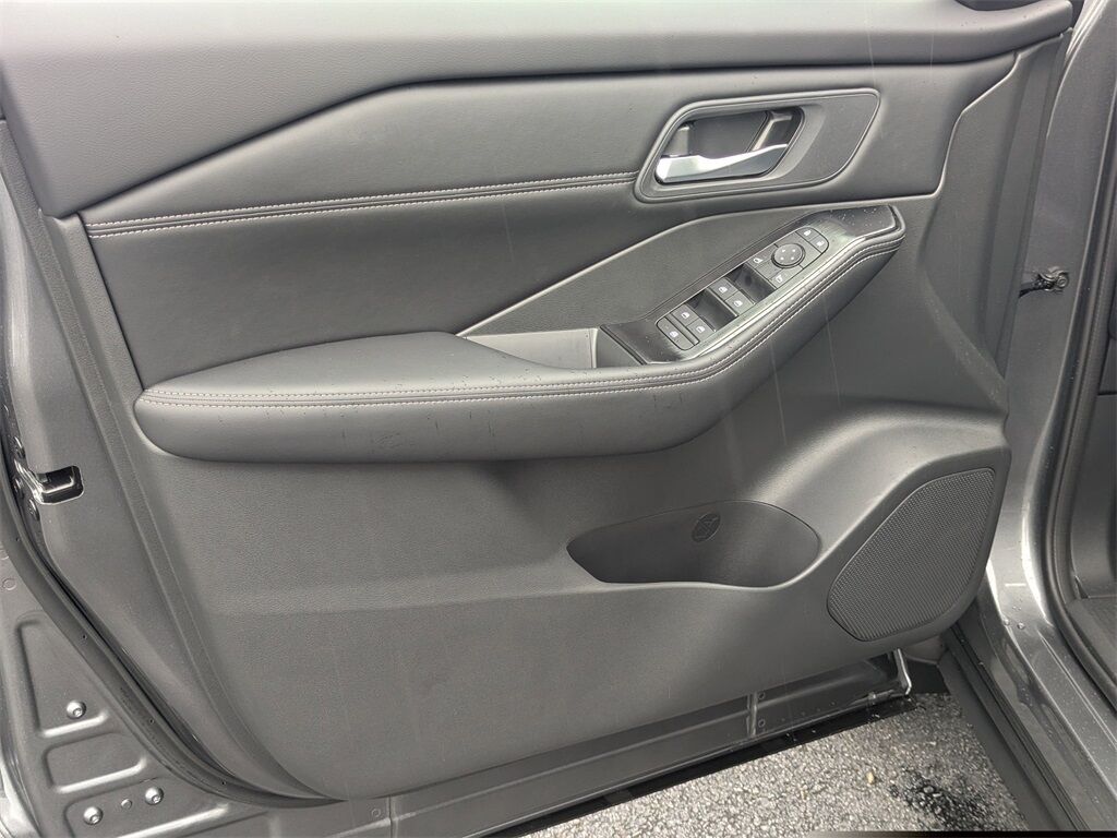 2025 Nissan Rogue SV Kennesaw GA