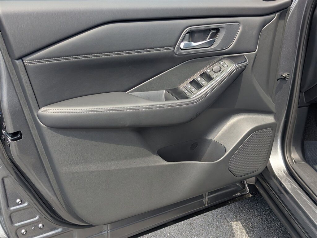 2025 Nissan Rogue SV Kennesaw GA