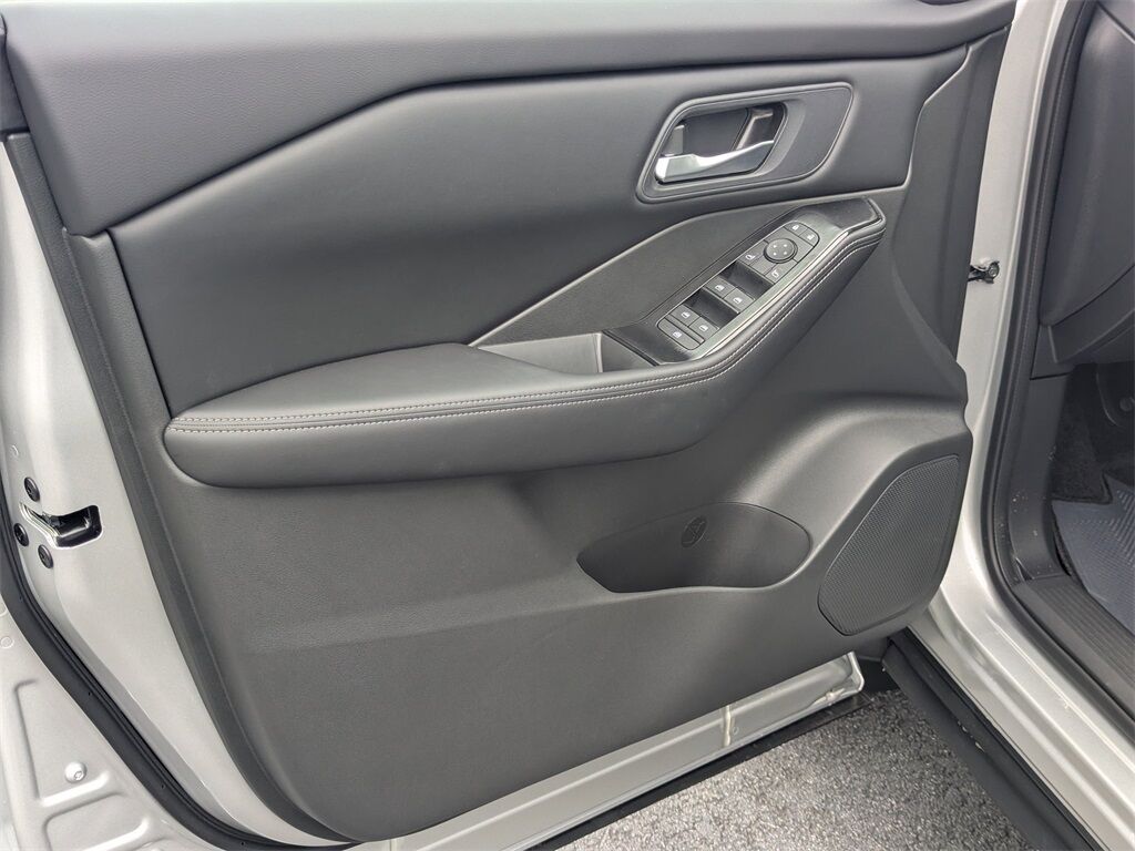 2025 Nissan Rogue SV Kennesaw GA