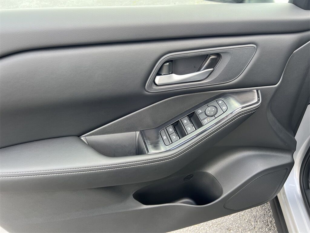 2025 Nissan Rogue SV Kennesaw GA