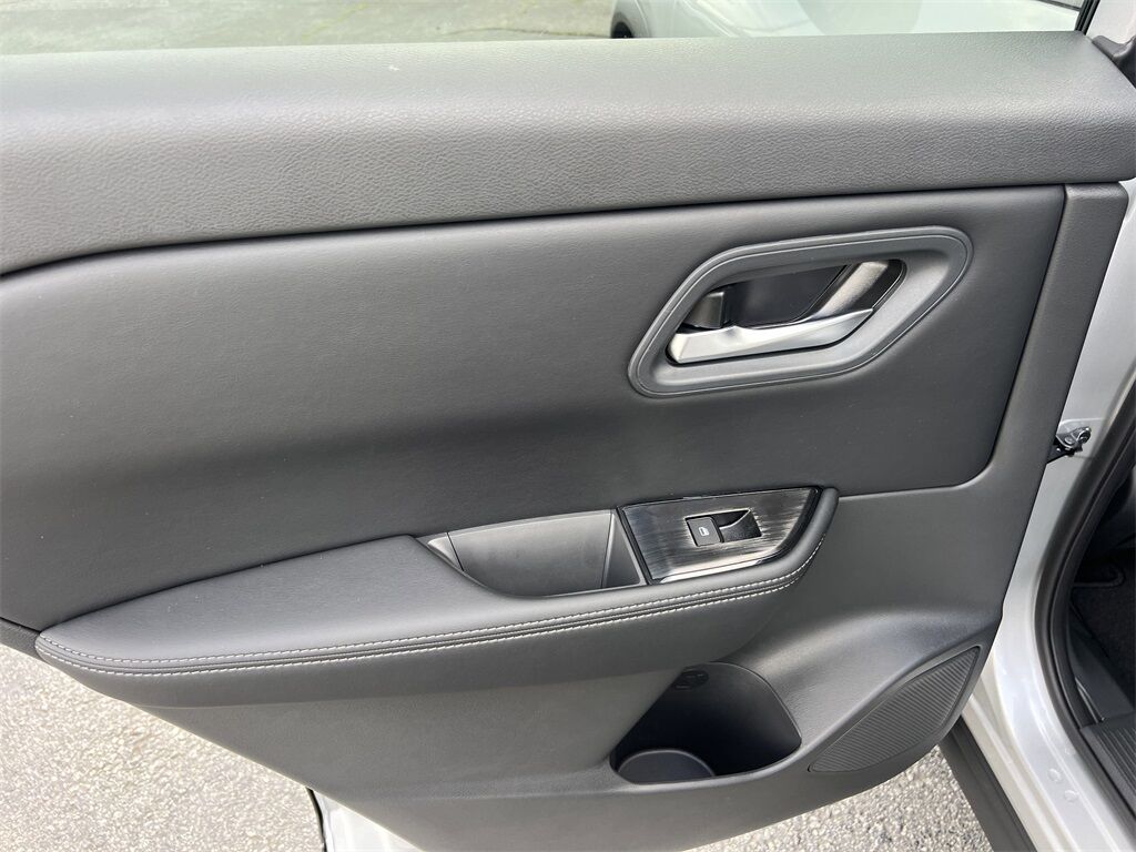 2025 Nissan Rogue SV Kennesaw GA