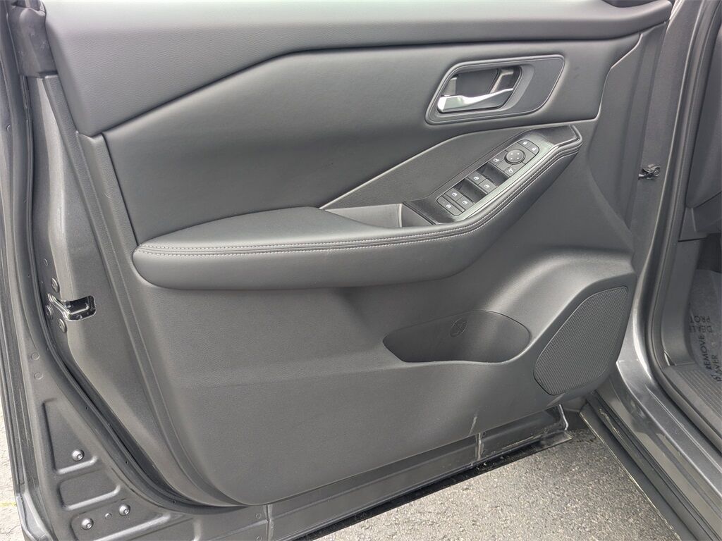 2025 Nissan Rogue SV Kennesaw GA