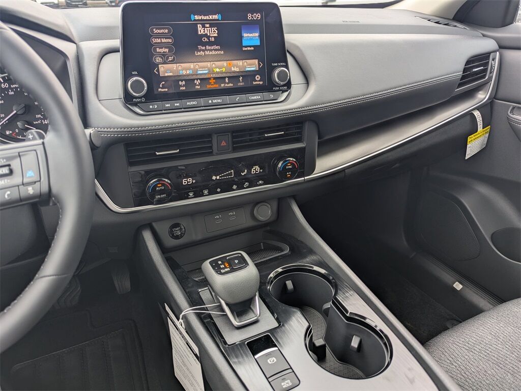 2025 Nissan Rogue SV Kennesaw GA