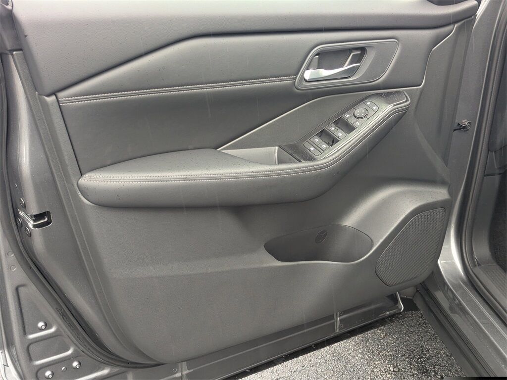 2025 Nissan Rogue SV Kennesaw GA