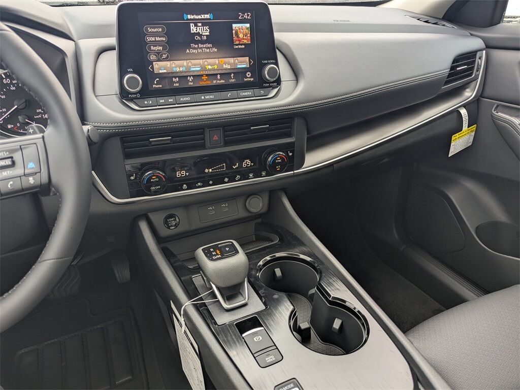 2025 Nissan Rogue SV Kennesaw GA