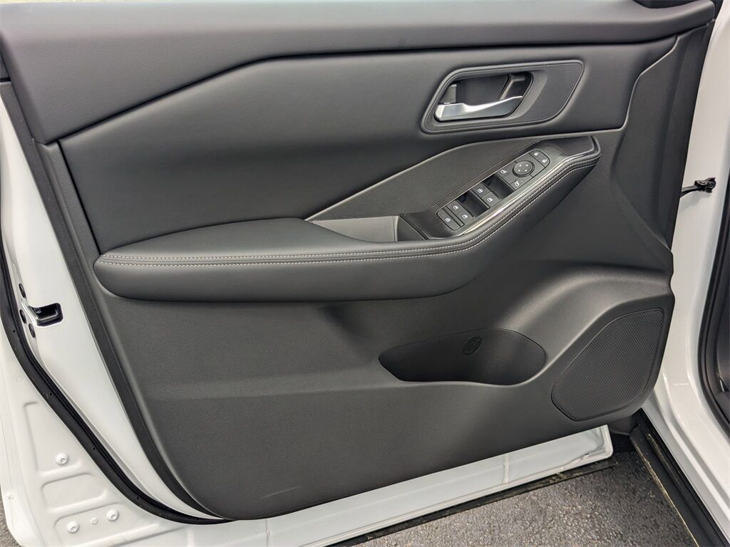 2025 Nissan Rogue SV Kennesaw GA