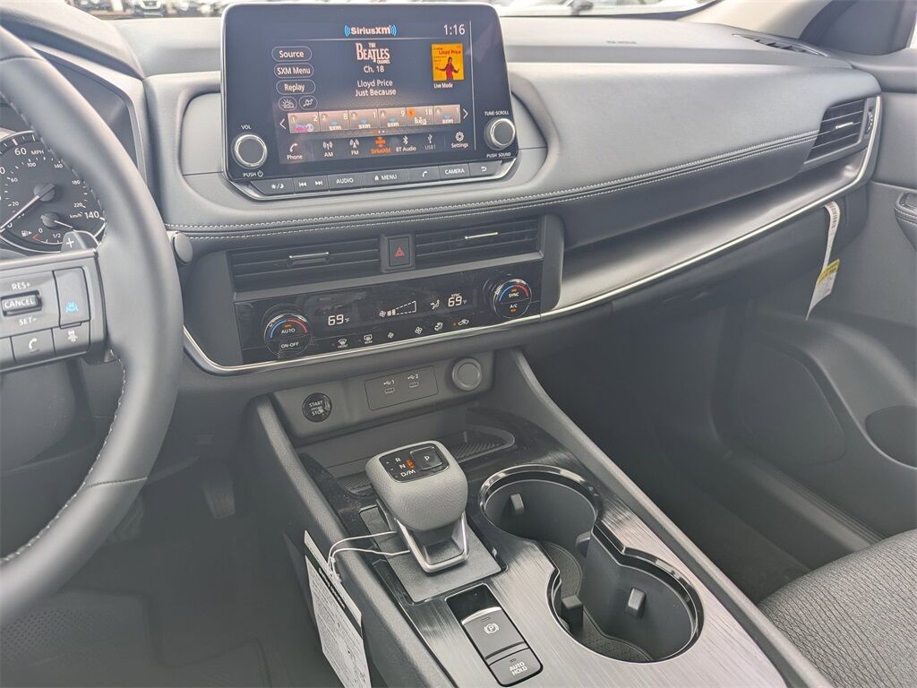 2025 Nissan Rogue SV Kennesaw GA