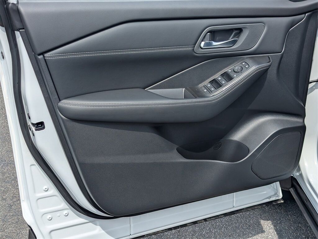 2025 Nissan Rogue SV Kennesaw GA