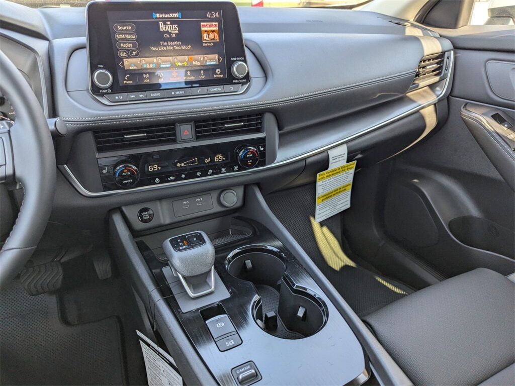 2025 Nissan Rogue SV Kennesaw GA