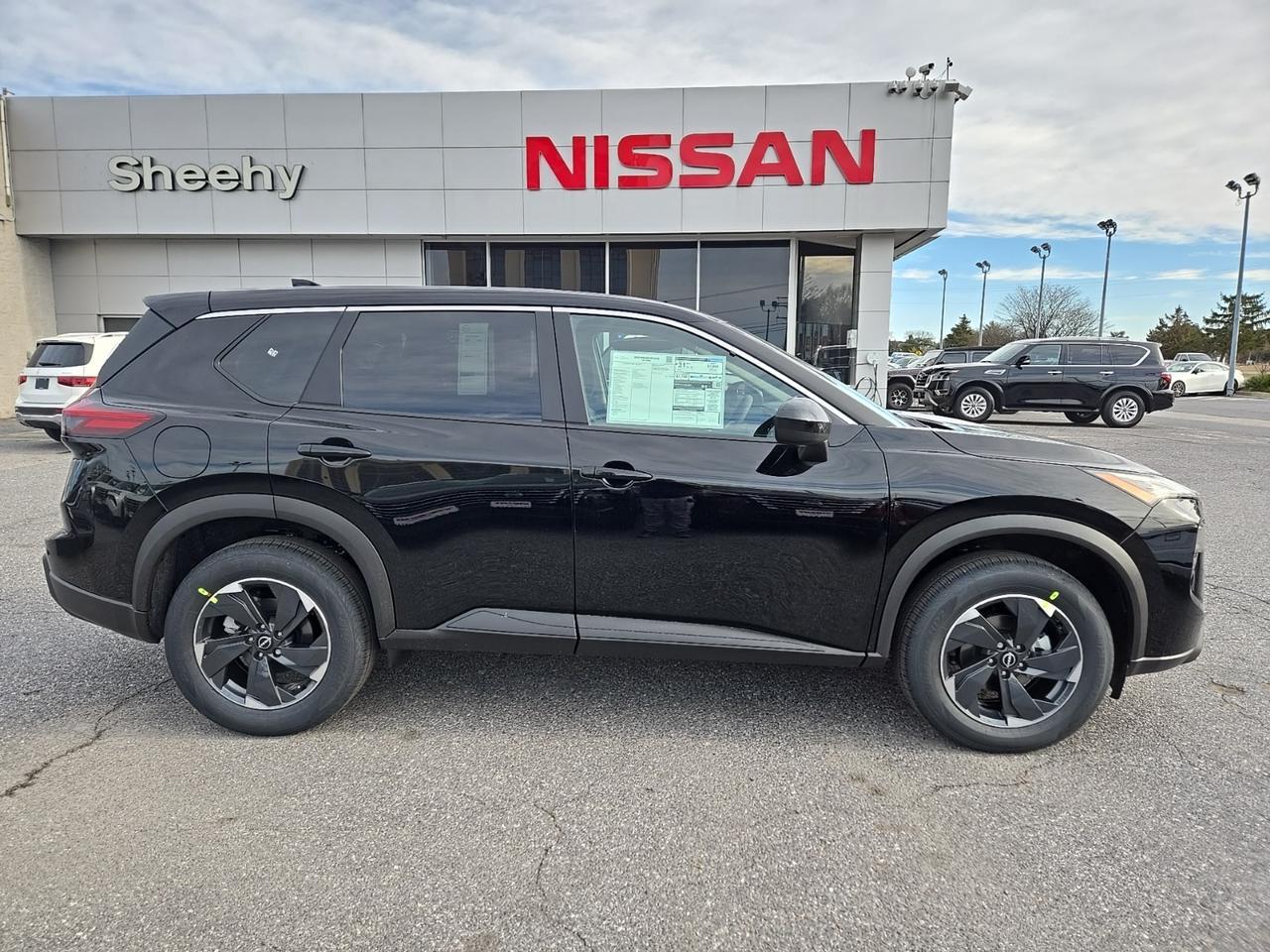 2025 Nissan Rogue SV