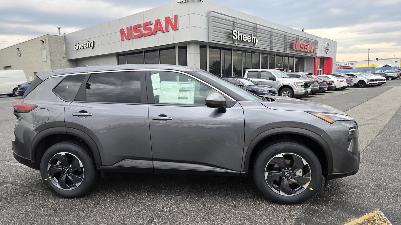 2025 Nissan Rogue SV