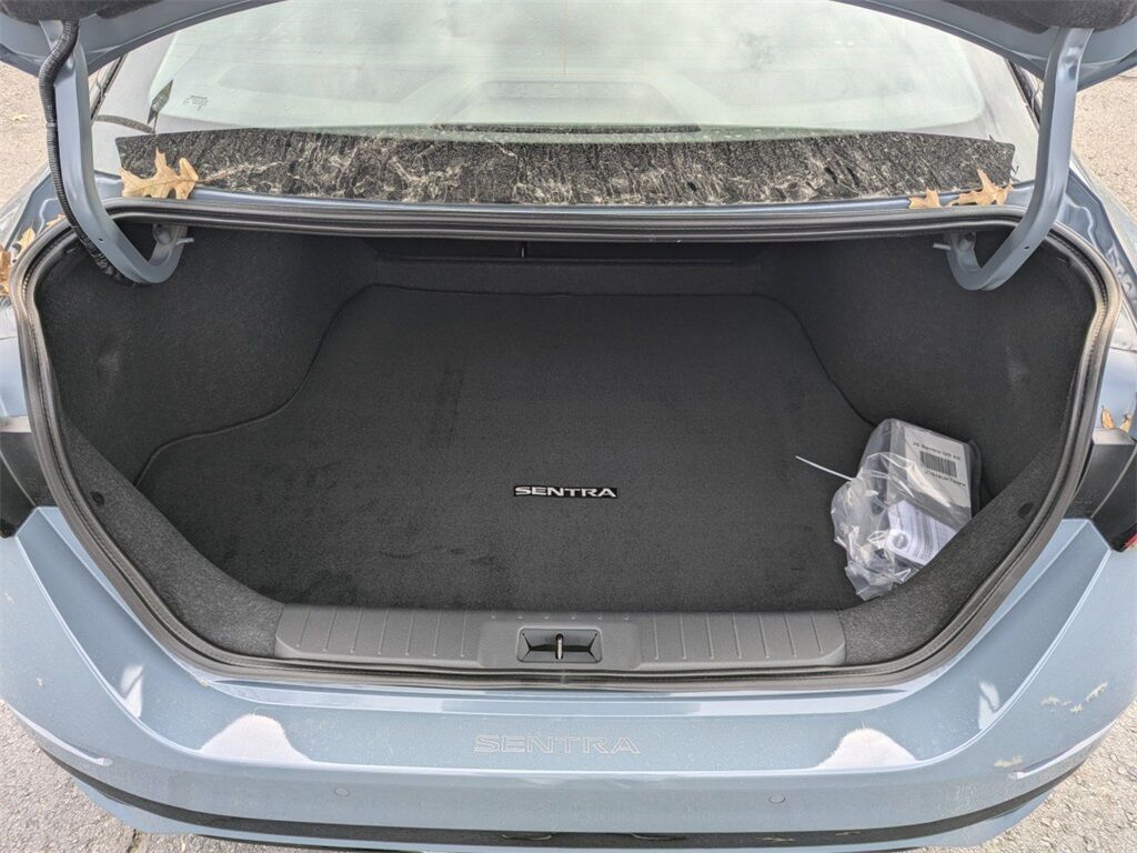 2025 Nissan Sentra SR Kennesaw GA