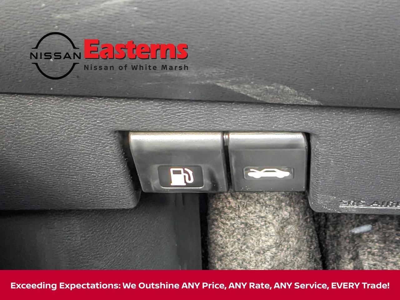 2025 Nissan Versa 1.6 SR White Marsh MD