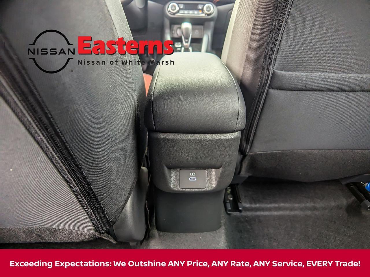 2025 Nissan Versa 1.6 SR White Marsh MD