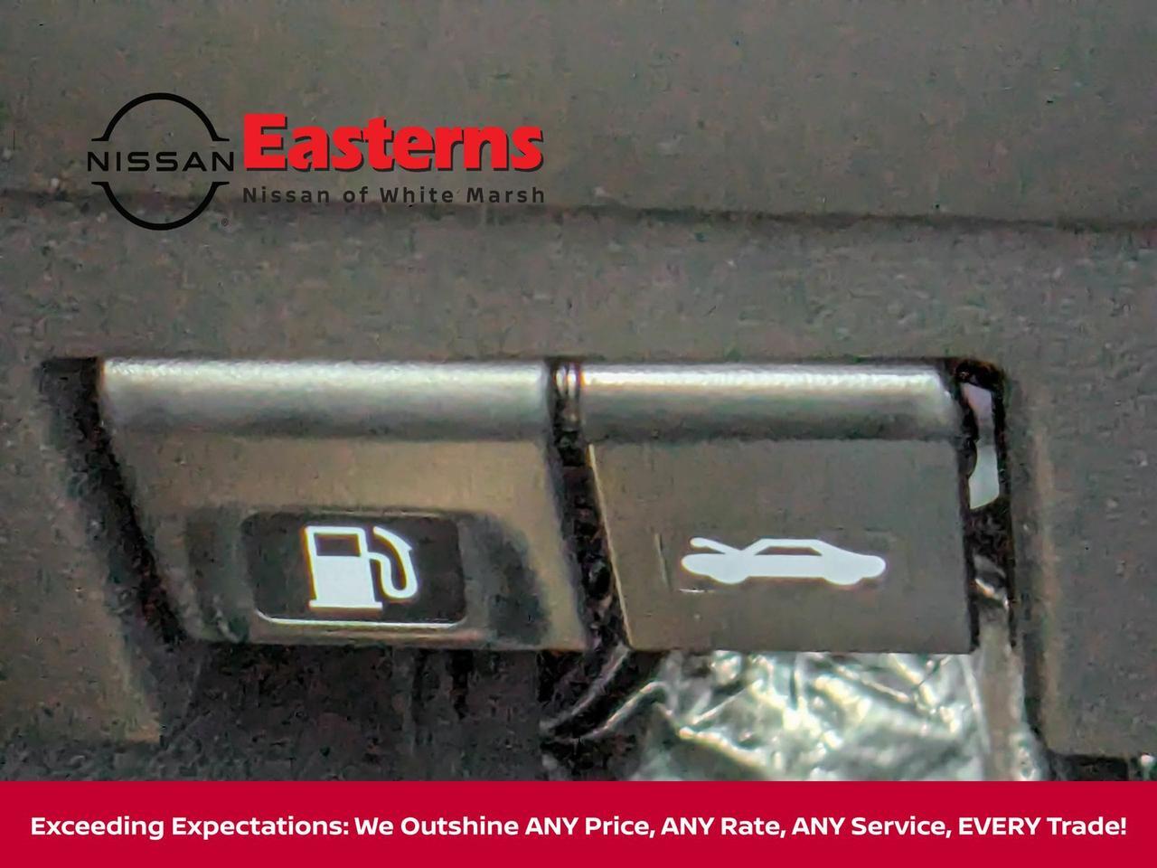 2025 Nissan Versa 1.6 SR White Marsh MD