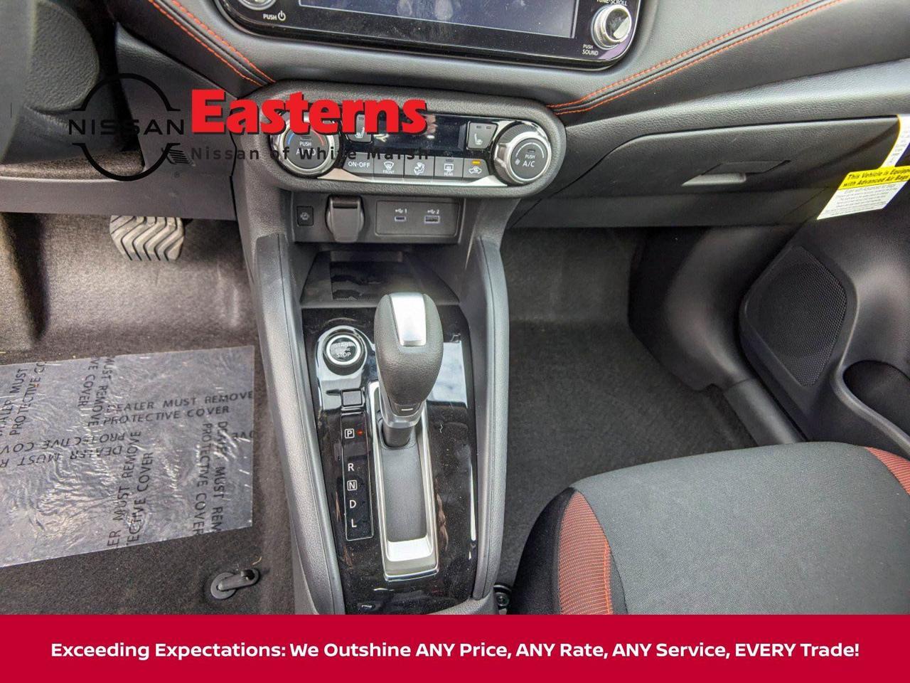 2025 Nissan Versa 1.6 SR White Marsh MD