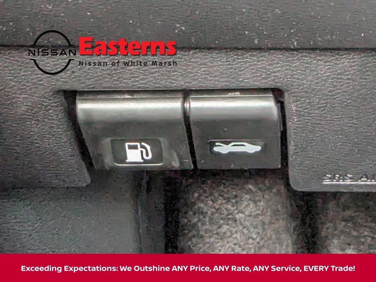 2025 Nissan Versa 1.6 SV White Marsh MD