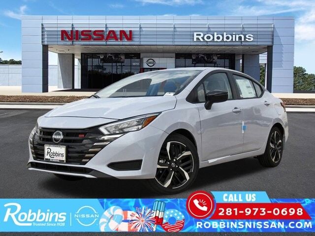 2025 Nissan Versa SR