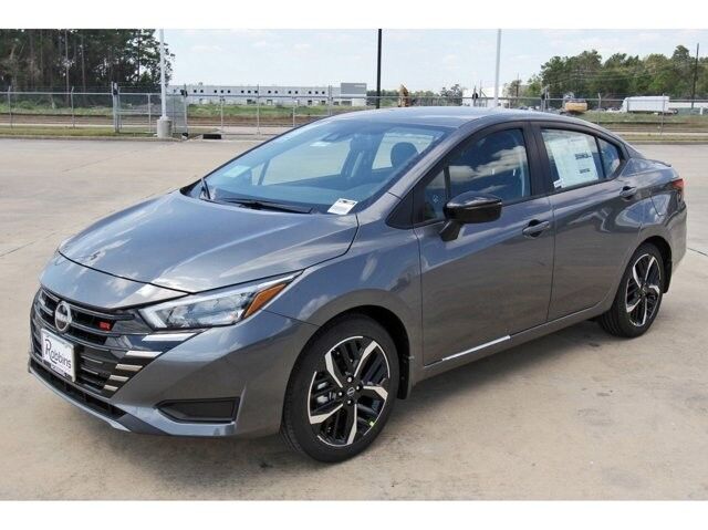 2025 Nissan Versa SR