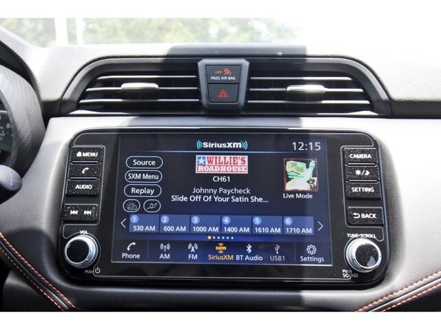 2025 Nissan Versa SR