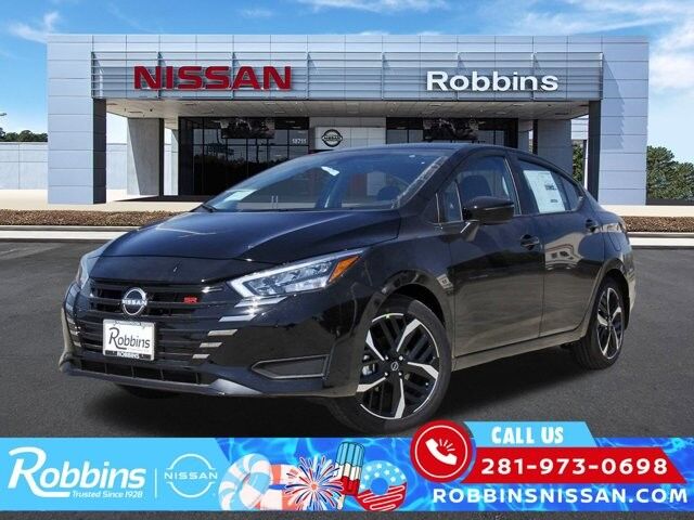 2025 Nissan Versa SR