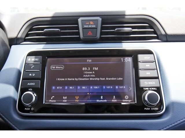 2025 Nissan Versa SV