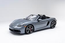 2025 Porsche 718 S