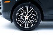 2025 Porsche Cayenne  Pompano Beach FL