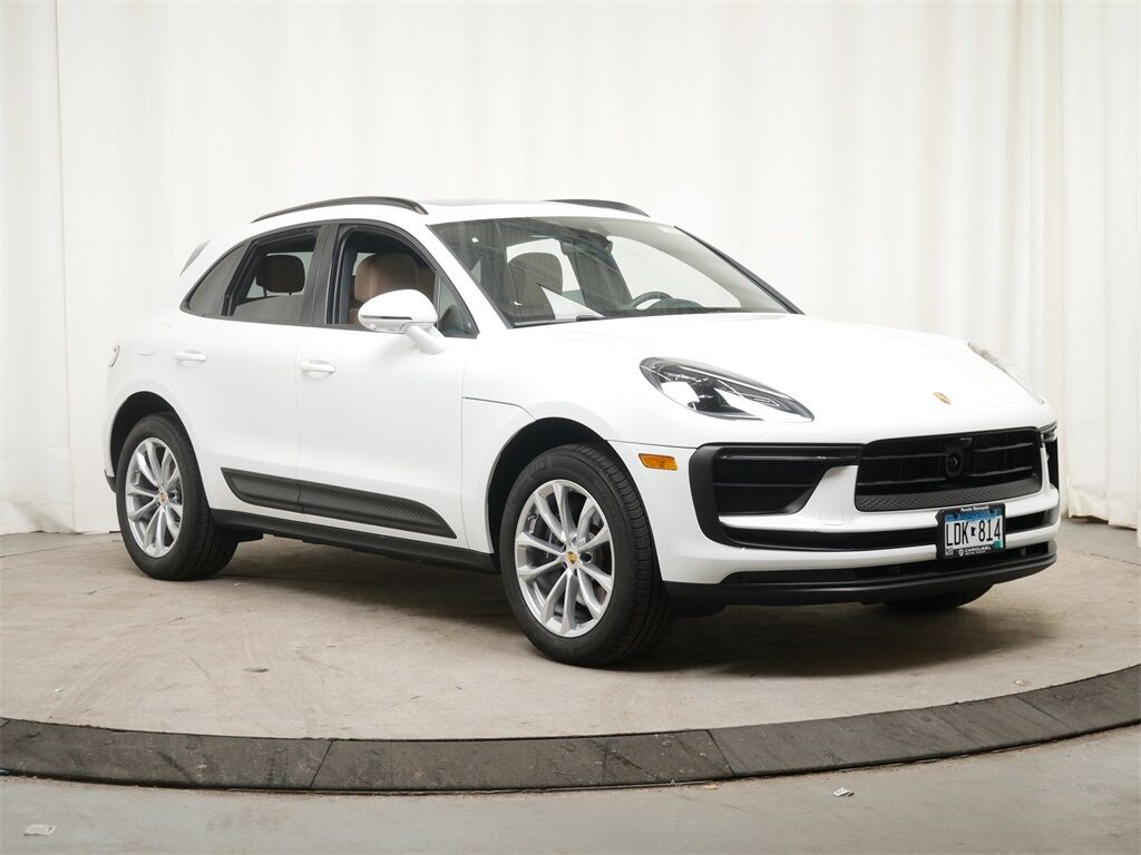 2025 Porsche Macan Oak Ridge TN