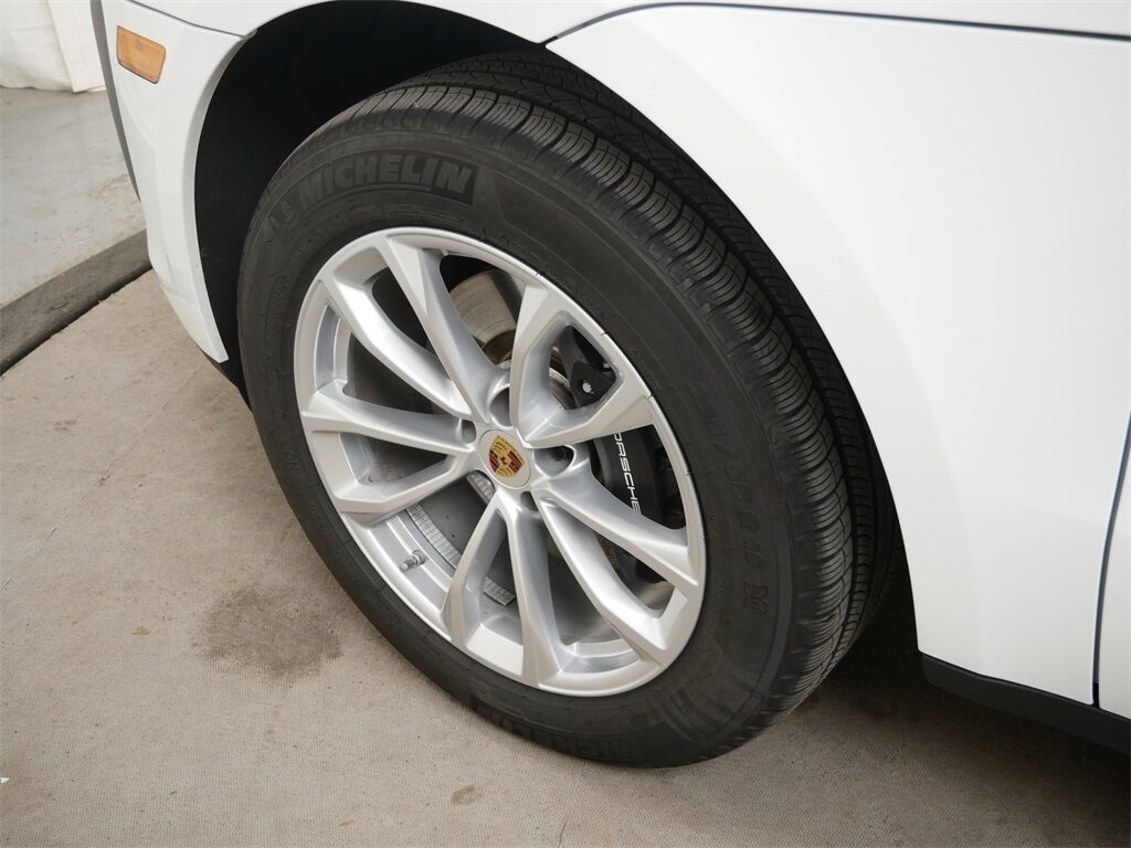 2025 Porsche Macan Oak Ridge TN