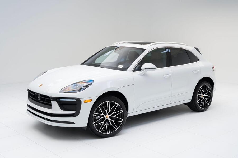 2025 Porsche Macan  Pompano Beach FL