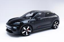 2025 Porsche Macan 4S Electric