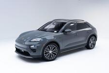2025 Porsche Macan Electric