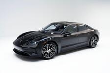 2025 Porsche Taycan 