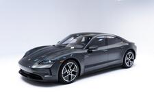 2025 Porsche Taycan 