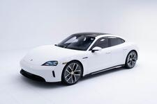 2025 Porsche Taycan 