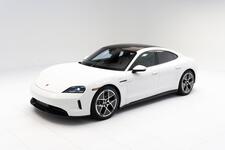 2025 Porsche Taycan 