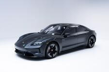 2025 Porsche Taycan 4S